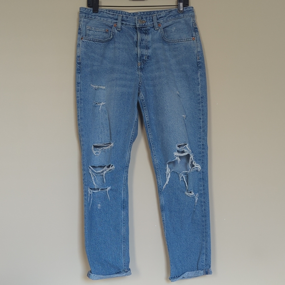H&M Boyfriend Distressed Blue Jeans